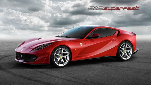 FERRARI 812 SUPERFAST 6.5 *
