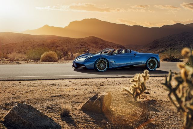 PAGANI HUAYRA V12 6.0