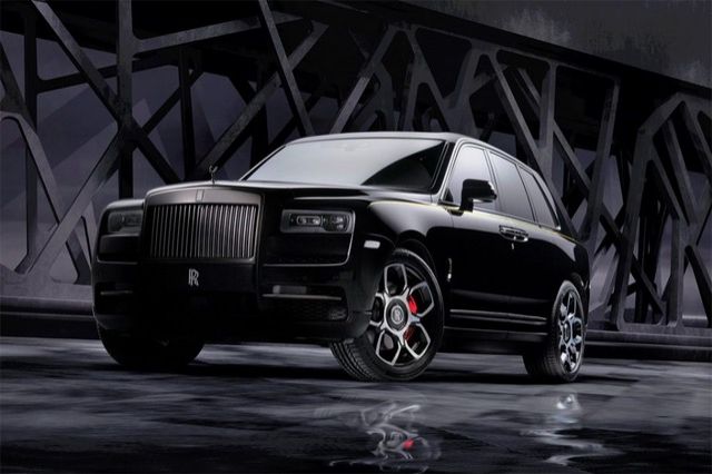 ROLLS-ROYCE CULLINAN BLACK BADGE