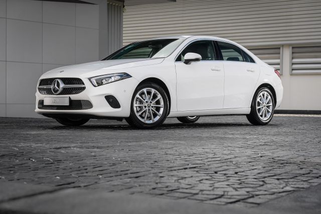 MERCEDES-BENZ A-CLASS A 200 PROGRESSIVE