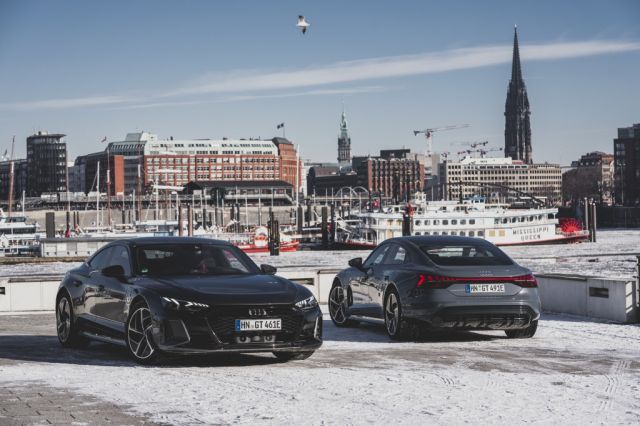 AUDI E-TRON GT  QUATTRO*