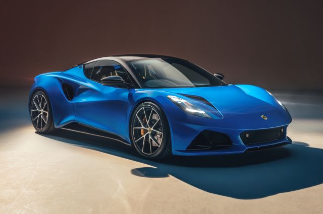 LOTUS EMIRA 2.0 FIRST EDITION *