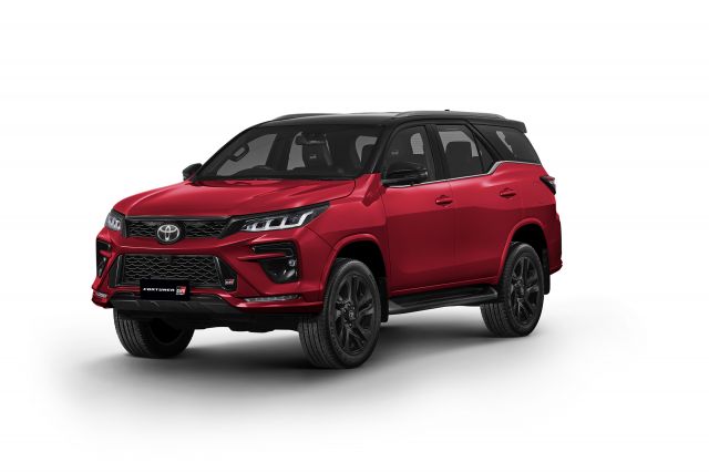 TOYOTA FORTUNER GR SPORT 2.8