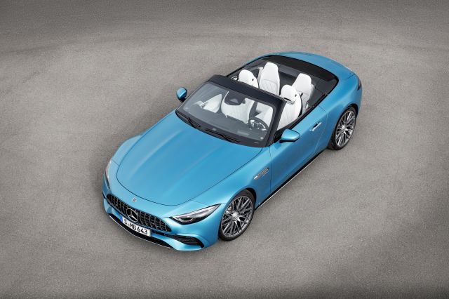 MERCEDES-AMG SL 43 *